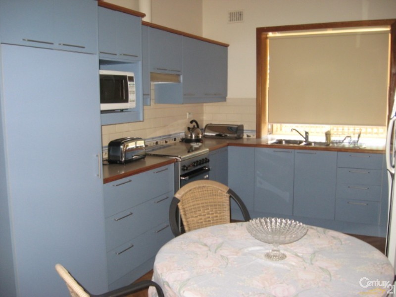 8 Hamilton St, Glenelg North SA 5045