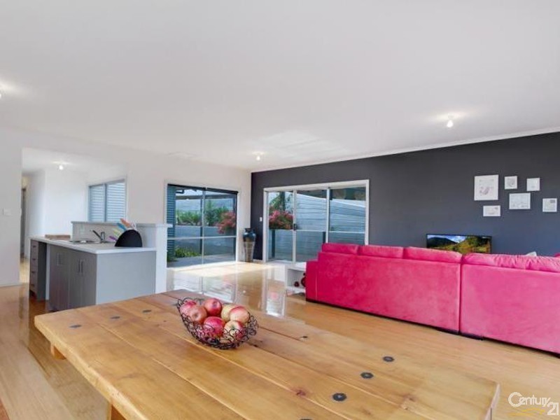 28 Maluka Drive, Happy Valley SA 5159