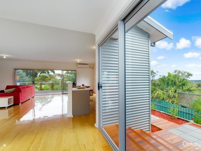 28 Maluka Drive, Happy Valley SA 5159