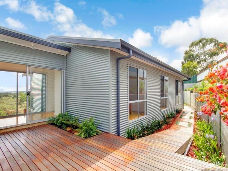 28 Maluka Drive, Happy Valley SA 5159