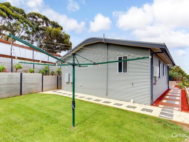 28 Maluka Drive, Happy Valley SA 5159
