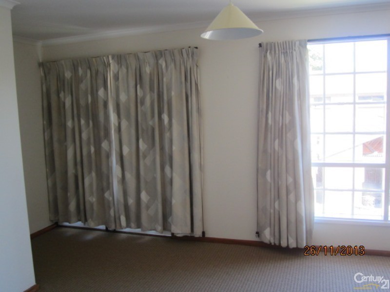 4/8 Munro St, Glenelg North SA 5045