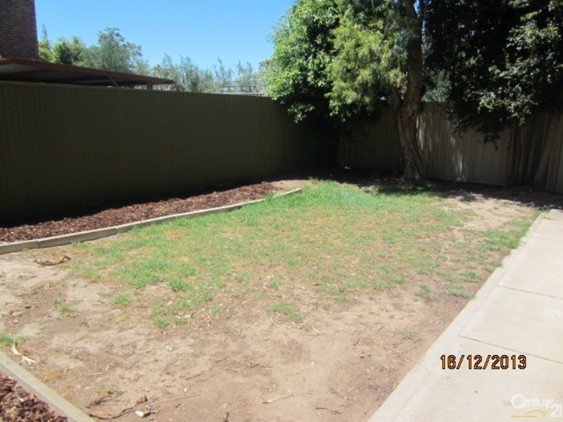 2/3  Marjoram Place, Brooklyn Park SA 5032