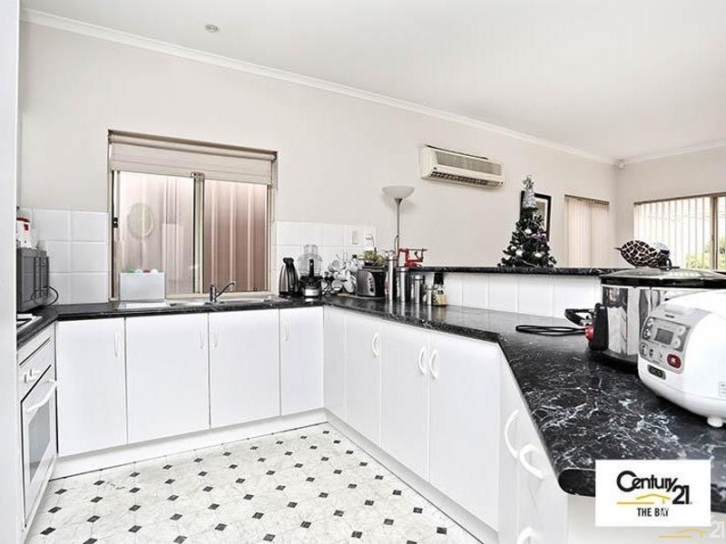 6 Syme Avenue, Seacombe Gardens SA 5047