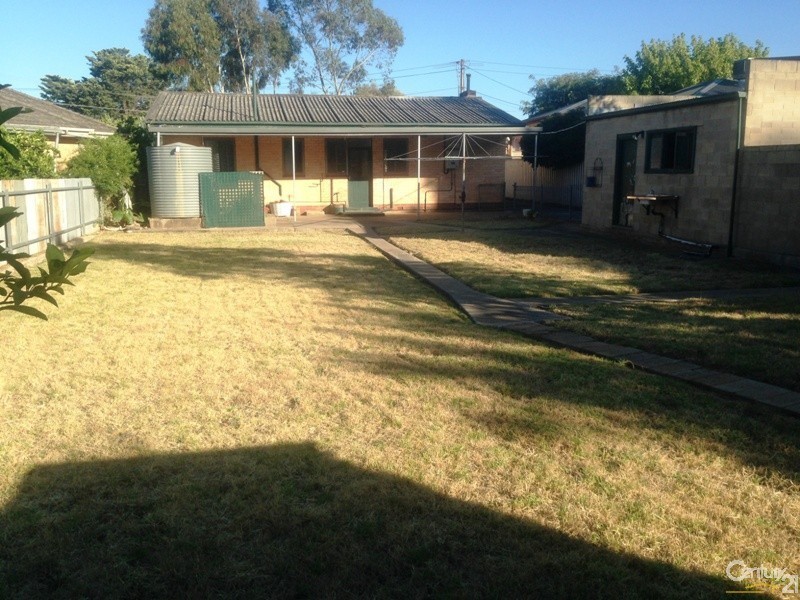 62 Clairville Road, Campbelltown SA 5074