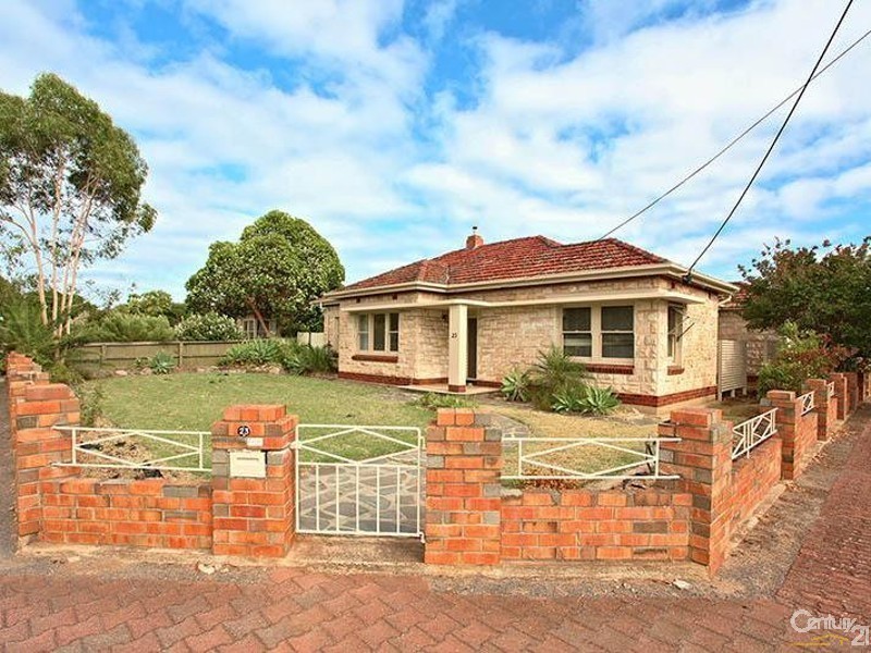 23 Golflands Terrace, Glenelg North SA 5045