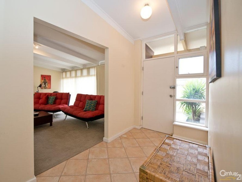 20 Paringa Avenue, Marino SA 5049