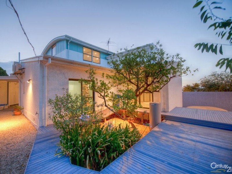 1 Glenvale Avenue, Marino SA 5049