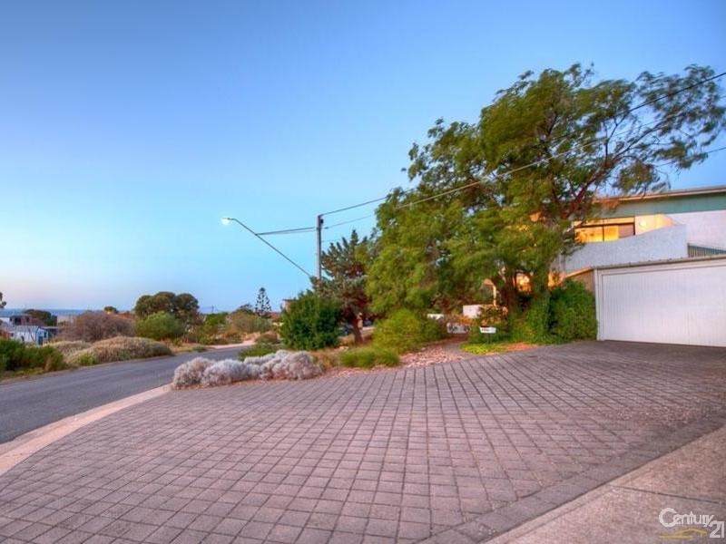 1 Glenvale Avenue, Marino SA 5049