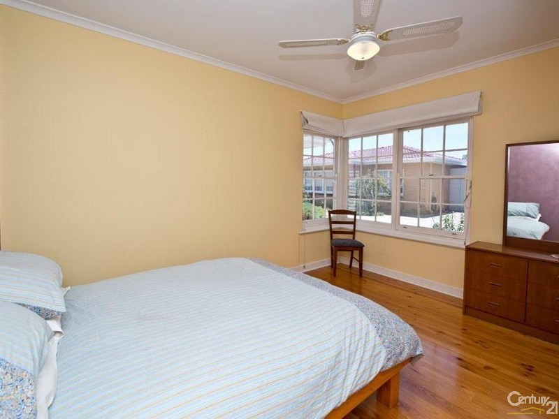 4/8 Edison Street, Glenelg North SA 5045