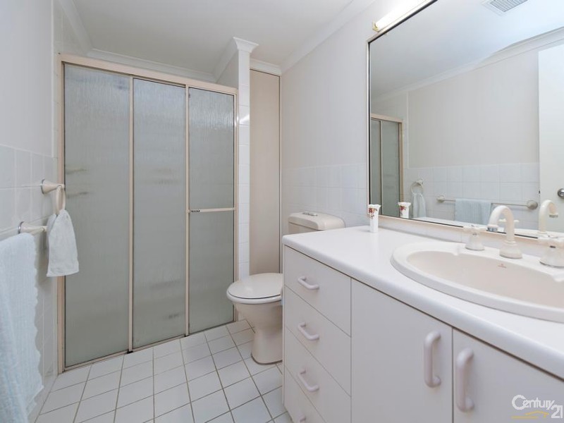 5/18 South Esplanade, Glenelg SA 5045