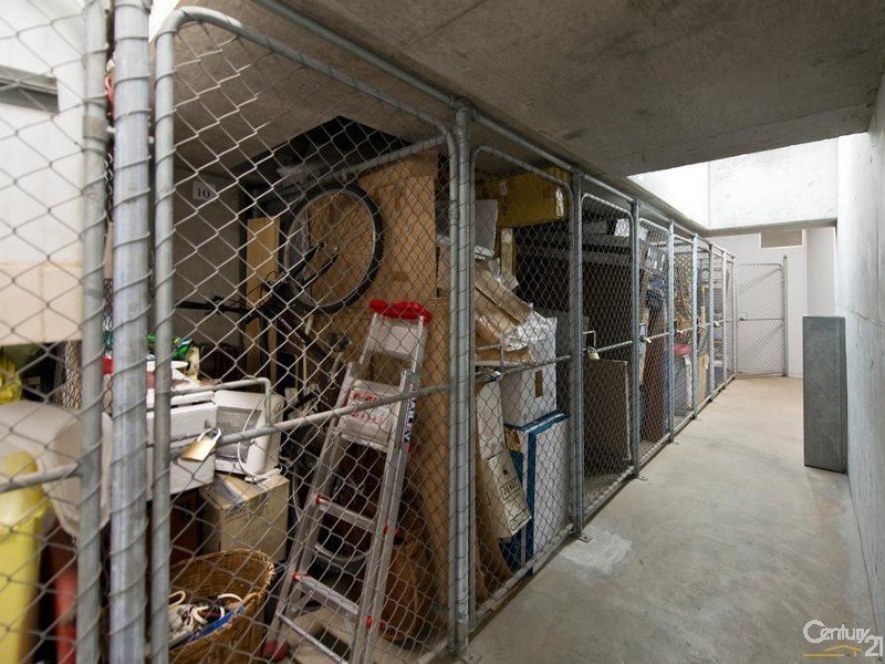 5/18 South Esplanade, Glenelg SA 5045