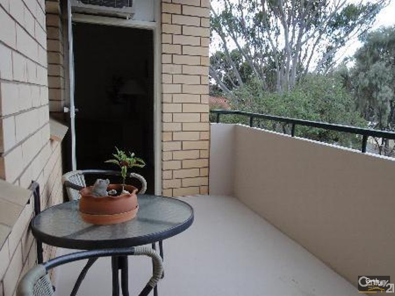 11/21 Laught Avenue, Black Forest SA 5035