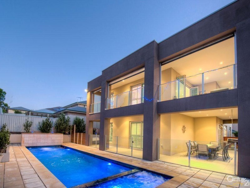 2 King George Close, Seacliff Park SA 5049