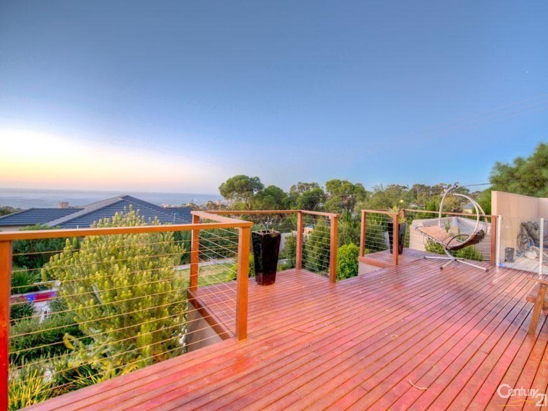 2 King George Close, Seacliff Park SA 5049