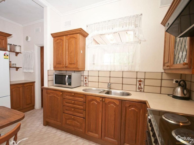 10 Alice, Hove SA 5048