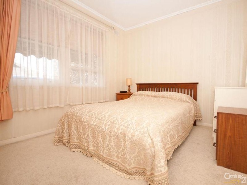 10 Alice, Hove SA 5048
