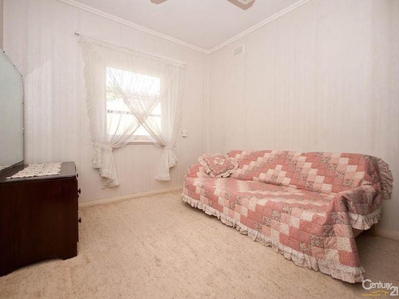 10 Alice, Hove SA 5048