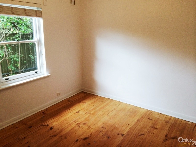 57 Pine Avenue, Glenelg North SA 5045