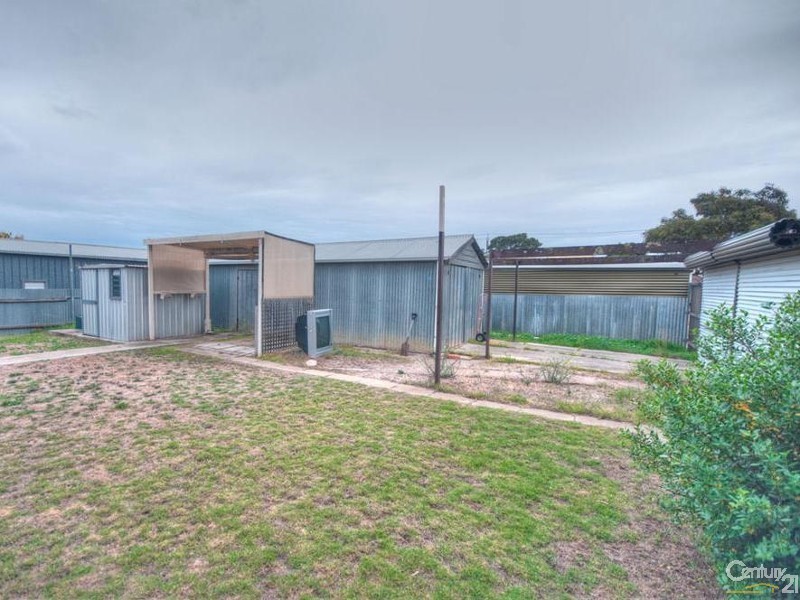 1 Scottish Ave, Clovelly Park SA 5042