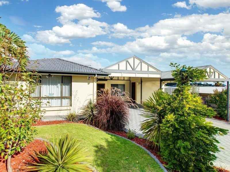 15 Kanangra Road, Seaview Downs SA 5049