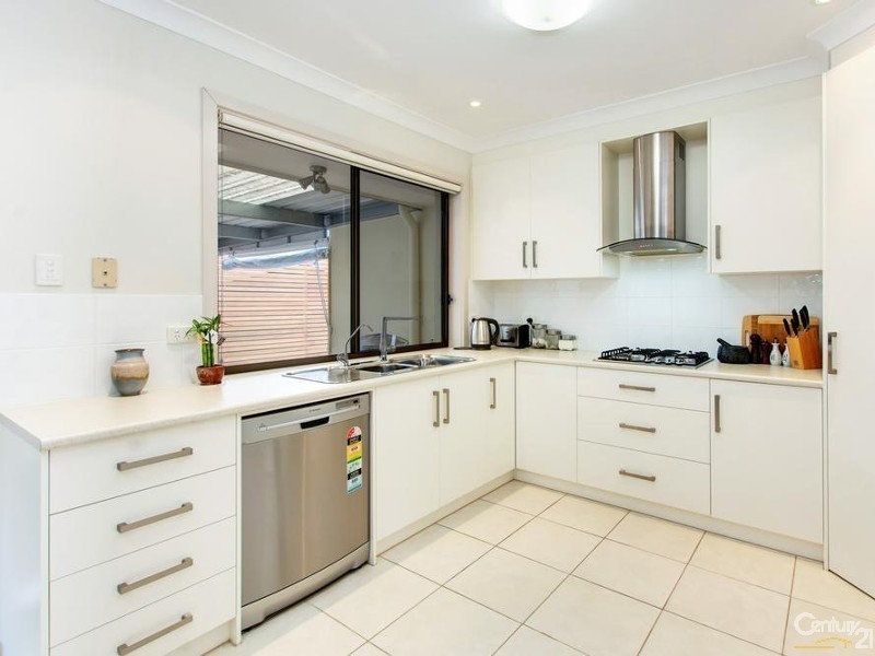15 Kanangra Road, Seaview Downs SA 5049