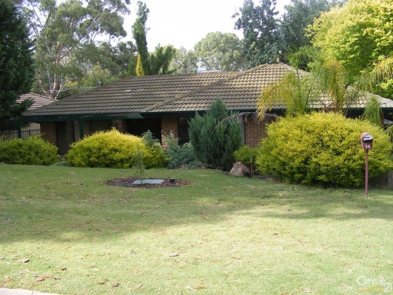 14 Musgrave Ave, Aberfoyle Park SA 5159