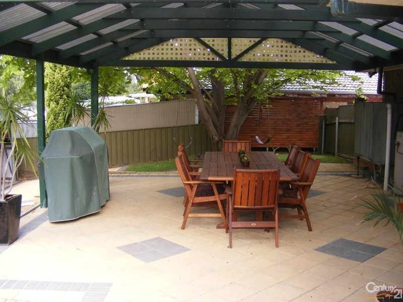 14 Musgrave Ave, Aberfoyle Park SA 5159