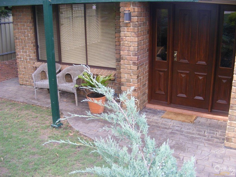 14 Musgrave Ave, Aberfoyle Park SA 5159