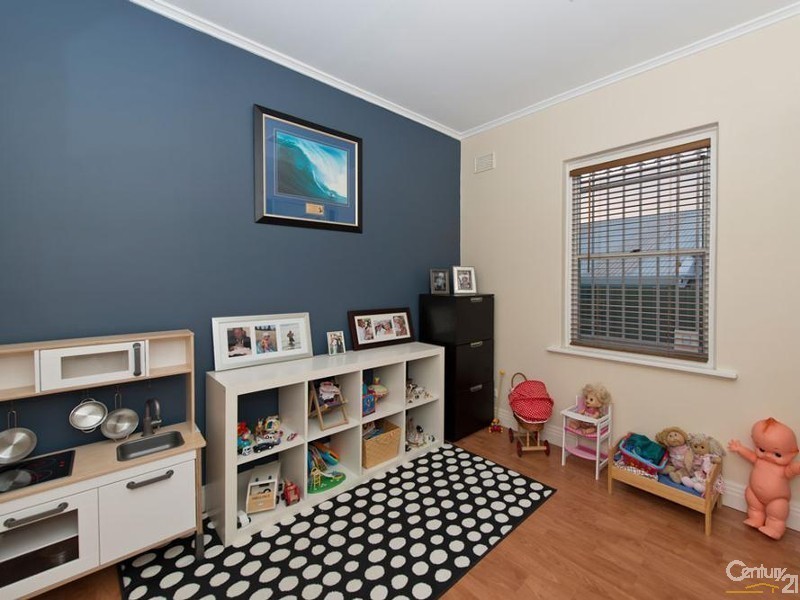 6 Yeelanna Ave, Seaview Downs SA 5049