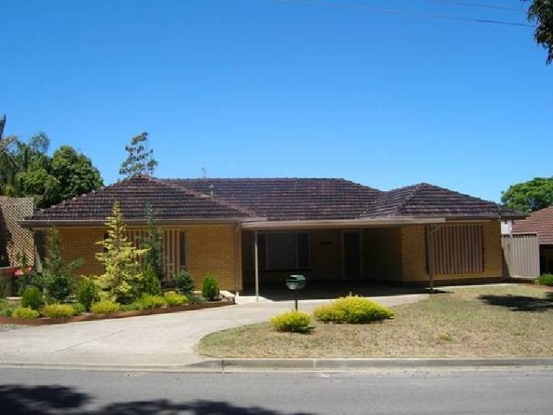 34 Carbenet Drive, Hackham SA 5163