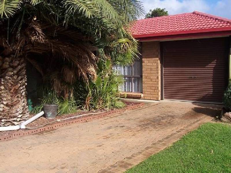 1 Lascelles Street, Morphett Vale SA 5162