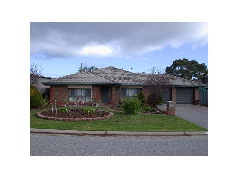 3 Walford Drive, Onkaparinga Hills SA 5163