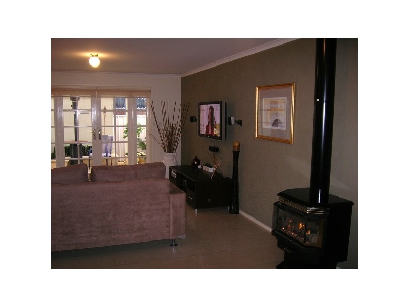 76 Investigator Drive, Woodcroft SA 5162