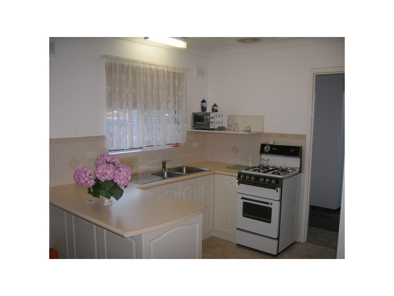 14 Higgins Street, Hackham SA 5163
