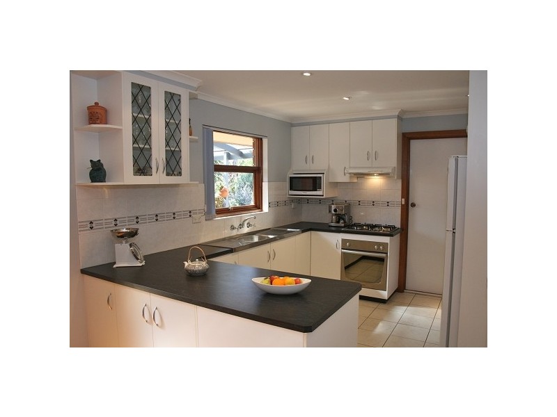 5 Dawson Place, Happy Valley SA 5159