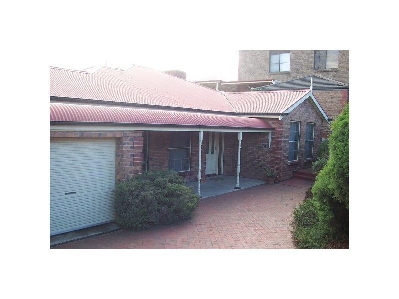 3 Genoa Court, Hallett Cove SA 5158