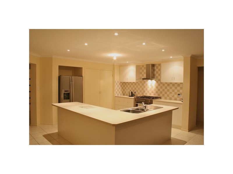 103 Grand Boulevard, Seaford Rise SA 5169