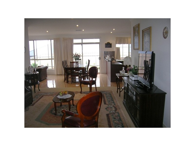 105 Grand Boulevard, Seaford Rise SA 5169