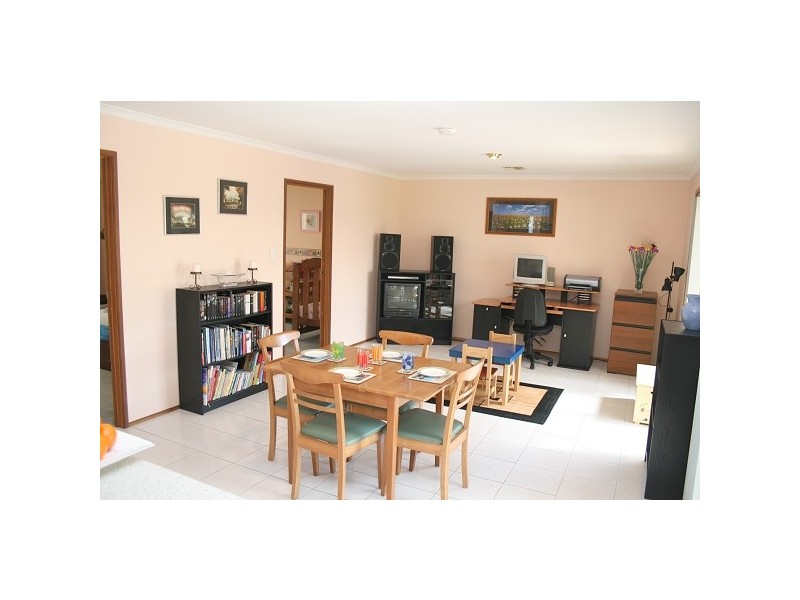 16 Middlebrook Court, Woodcroft SA 5162