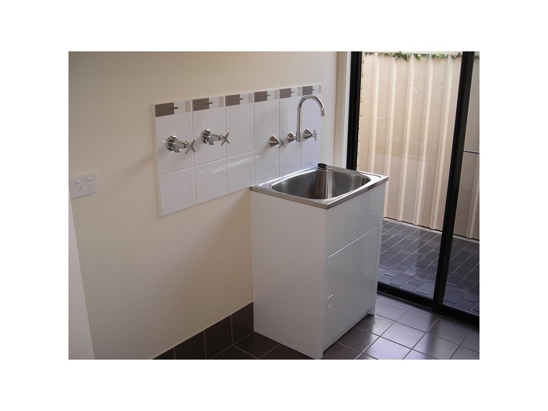 4 Dodd Avenue, Port Noarlunga SA 5167