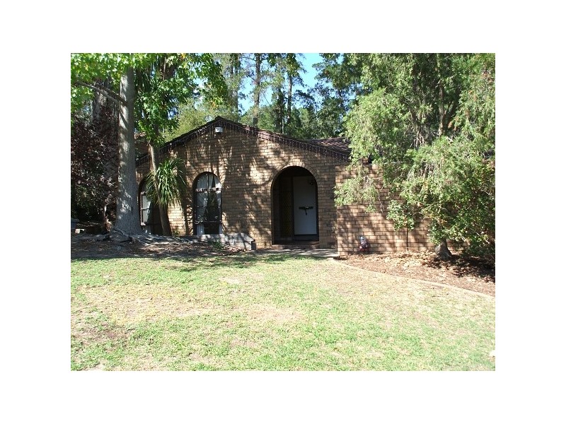 22 Tania Drive, Aberfoyle Park SA 5159