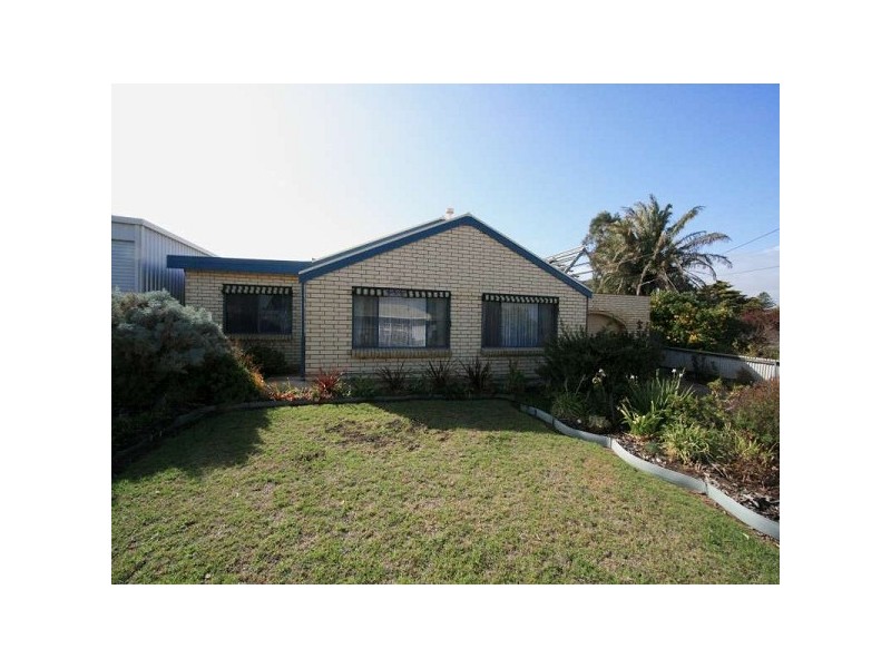 18 Clement Terrace, Christies Beach SA 5165