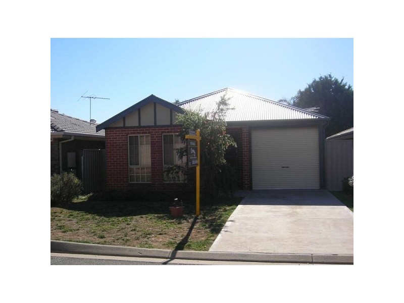 23 Tina Way, Morphett Vale SA 5162