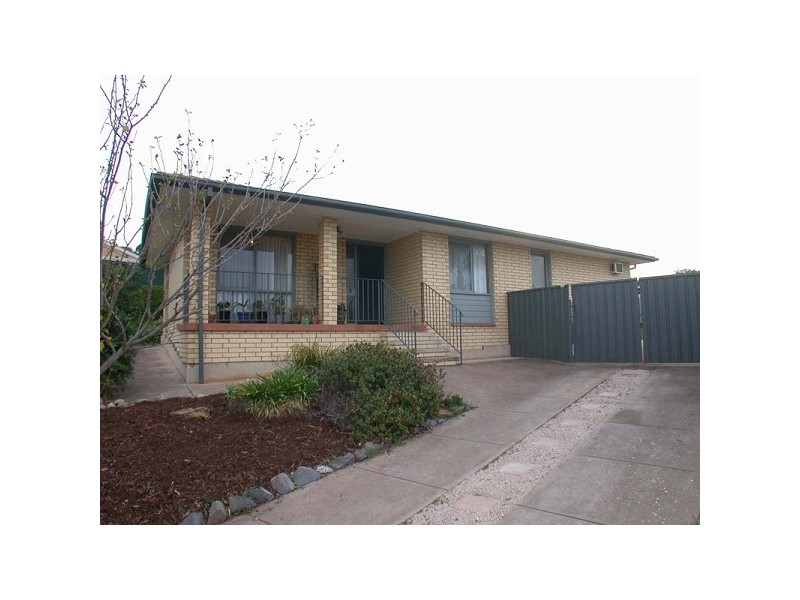 8 Oban Court, Huntfield Heights SA 5163