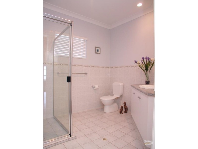 213 Esplanade, Port Noarlunga South SA 5167