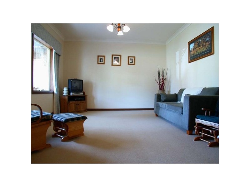 7 Dom Street, Mclaren Flat SA 5171