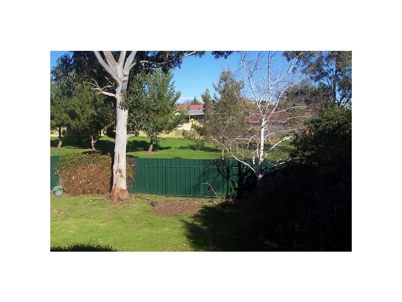 4 Baltimore Avenue, Morphett Vale SA 5162