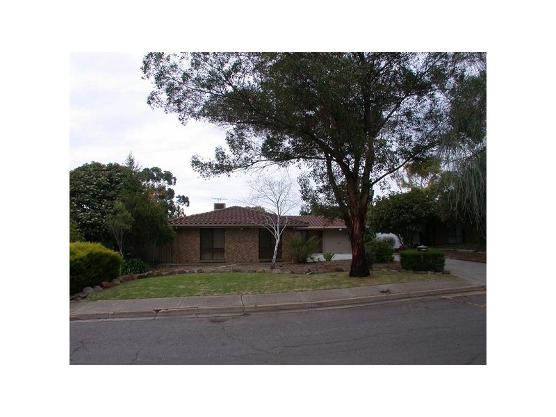11 Stoneyhill Street, Reynella East SA 5161
