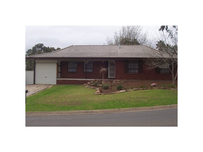 20 Emerald St, Flagstaff Hill SA 5159